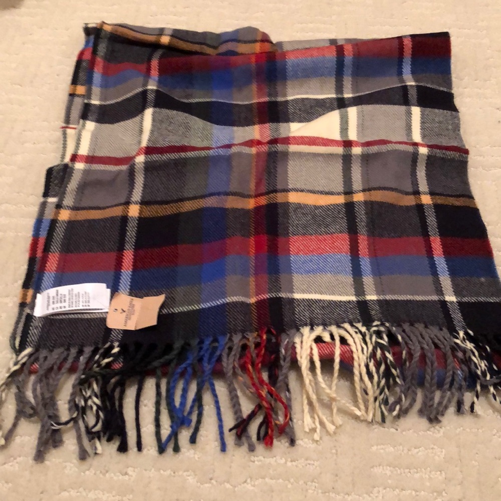 Men’s Scarf NWT